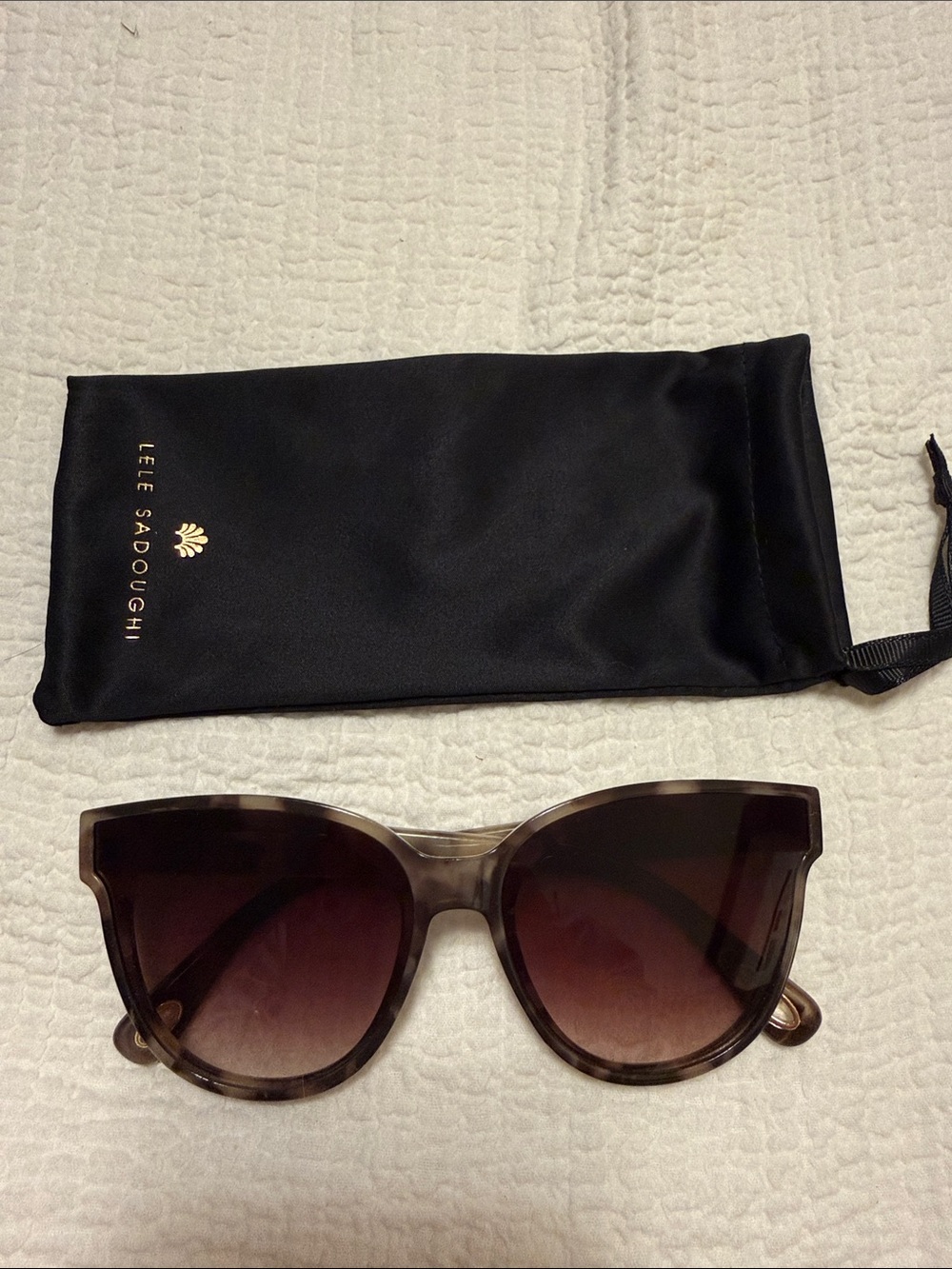 Lele Sadoughi Brown Gradient Cat Eye Sunglasses with Branded Pouch